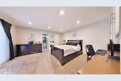 3100 W Glen Holly, Anaheim, CA 92804 - Photo 11
