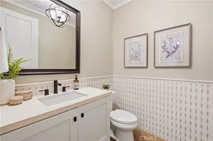 17 Ponte, Lake Forest, CA 92630 - Photo 9