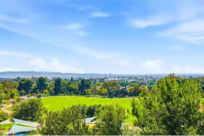 17 Ponte, Lake Forest, CA 92630 - Photo 35