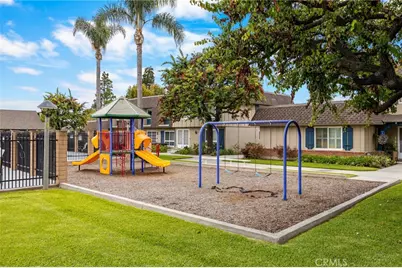 4469 Larwin Ave, Cypress, CA 90630 - Photo 47