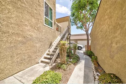 5401 Twin Lakes Drive, Cypress, CA 90630 - Photo 39