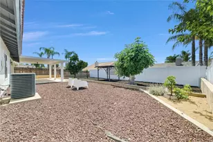 30010 Gulf Stream, Canyon Lake, CA 92587 - Photo 37