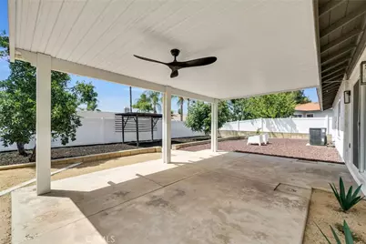 30010 Gulf Stream, Canyon Lake, CA 92587 - Photo 35