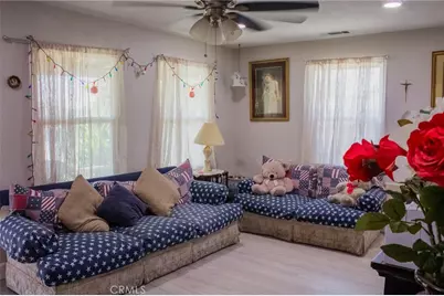 27020 Girard, Hemet, CA 92544 - Photo 5