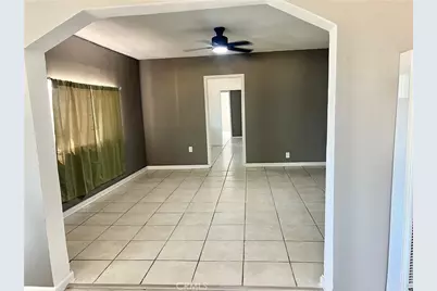 2527 W Third Avenue, San Bernardino, CA 92407 - Photo 5