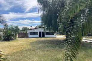 2527 W 3rd Ave, San Bernardino, CA 92407 - Photo 9