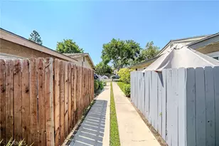 18281 Plaza Way, Tustin, CA 92780 - Photo 11