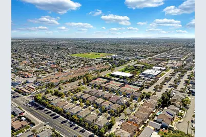 9445 Allison, Cypress, CA 90630 - Photo 47