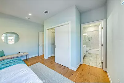 1226 Meadowbrook Avenue, Los Angeles, CA 90019 - Photo 23