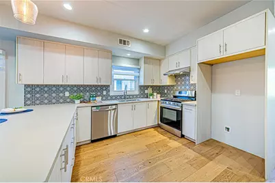 1226 Meadowbrook Avenue, Los Angeles, CA 90019 - Photo 9