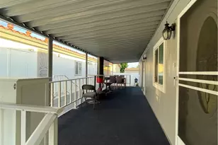 2 Palm, Anaheim, CA 92801 - Photo 3