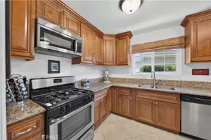 1919 Nipomo, Long Beach, CA 90815 - Photo 9