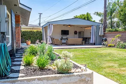 1919 Nipomo, Long Beach, CA 90815 - Photo 27