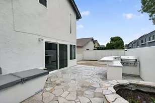 4 Beechwood, Irvine, CA 92604 - Photo 25