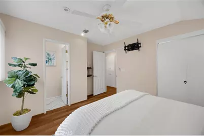 7855 Gardenia Drive, Buena Park, CA 90620 - Photo 31