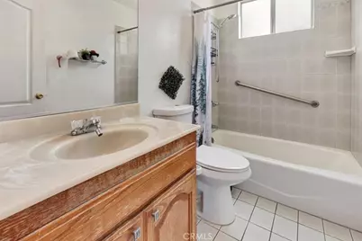 12725 Barlin Avenue, Downey, CA 90242 - Photo 25