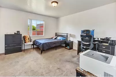 12725 Barlin Avenue, Downey, CA 90242 - Photo 23