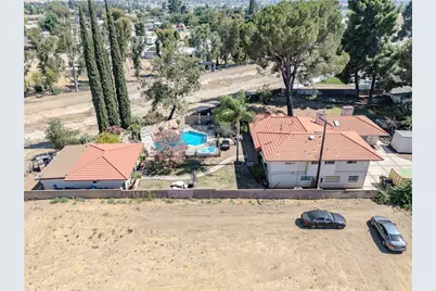 10410 Live Oak, Cherry Valley, CA 92223 - Photo 25