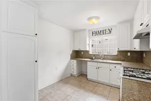 5976 Los Feliz Dr, Buena Park, CA 90620 - Photo 11