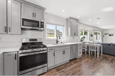 3329 N Los Coyotes Diagonal, Long Beach, CA 90808 - Photo 9