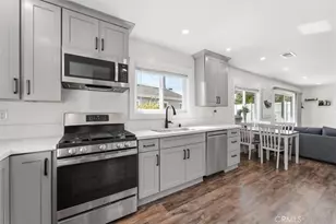 3329 N Los Coyotes Diagonal, Long Beach, CA 90808 - Photo 9