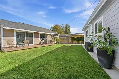 3329 N Los Coyotes Diagonal, Long Beach, CA 90808 - Photo 25