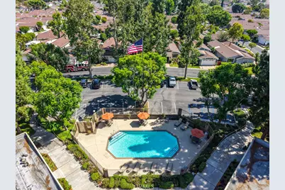 1529 Wood Lake #3, Santa Ana, CA 92705 - Photo 37