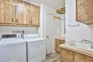 1529 Wood Lake, Santa Ana, CA 92705 - Photo 23