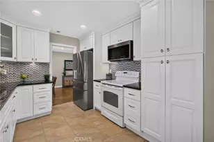 18419 Heather, Cerritos, CA 90703 - Photo 11