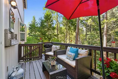26216 Lake Forest, Twin Peaks, CA 92391 - Photo 17
