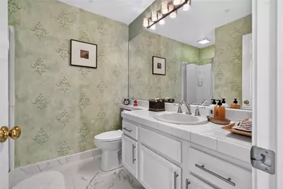 1355 Canterbury, Fullerton, CA 92831 - Photo 17