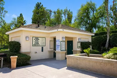 1355 Canterbury, Fullerton, CA 92831 - Photo 51