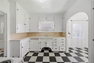 1225 S Birch St, Santa Ana, CA 92707 - Photo 5