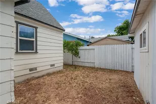 312 E Peace, Long Beach, CA 90805 - Photo 41