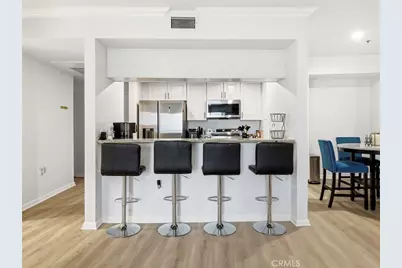 838 Pine #215, Long Beach, CA 90813 - Photo 5