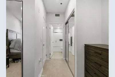838 Pine #215, Long Beach, CA 90813 - Photo 5