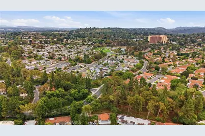 22122 Caminito Vino, Laguna Hills, CA 92653 - Photo 19