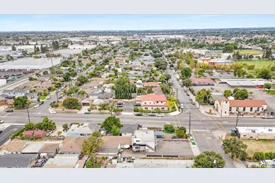 608 E Central Avenue, Santa Ana, CA 92707 - Photo 49