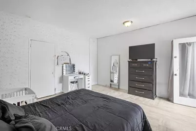 608 E Central Avenue, Santa Ana, CA 92707 - Photo 7