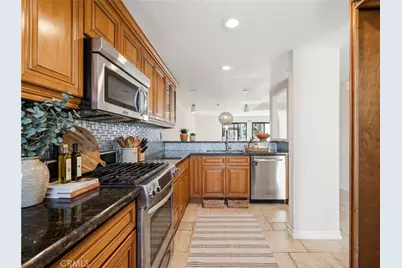 435 Bryson Springs #38, Costa Mesa, CA 92627 - Photo 11