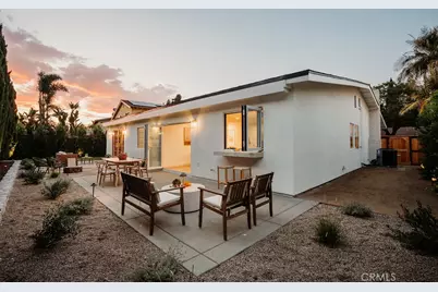 1081 Tulare, Costa Mesa, CA 92626 - Photo 39