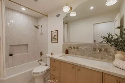 1081 Tulare, Costa Mesa, CA 92626 - Photo 23