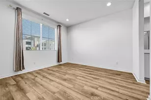 575 S Mosaic, Anaheim, CA 92805 - Photo 23