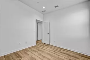 575 S Mosaic, Anaheim, CA 92805 - Photo 29