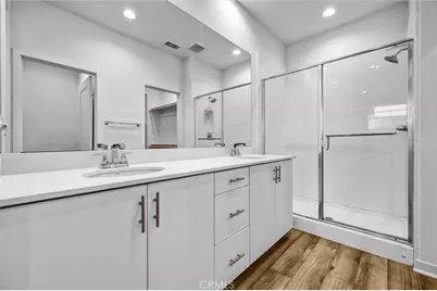 575 S Mosaic, Anaheim, CA 92805 - Photo 25