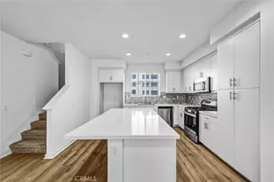 575 S Mosaic, Anaheim, CA 92805 - Photo 15