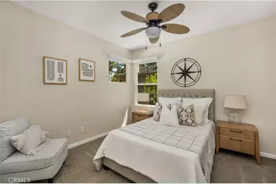 6 Thorn Hill, Irvine, CA 92602 - Photo 21