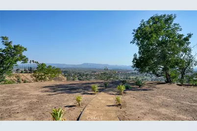 7204 Leedom, Highland, CA 92346 - Photo 57