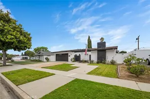2920 Birch Pl, Fullerton, CA 92835 - Photo 3