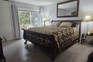100 Loma Ave, Long Beach, CA 90803 - Photo 11